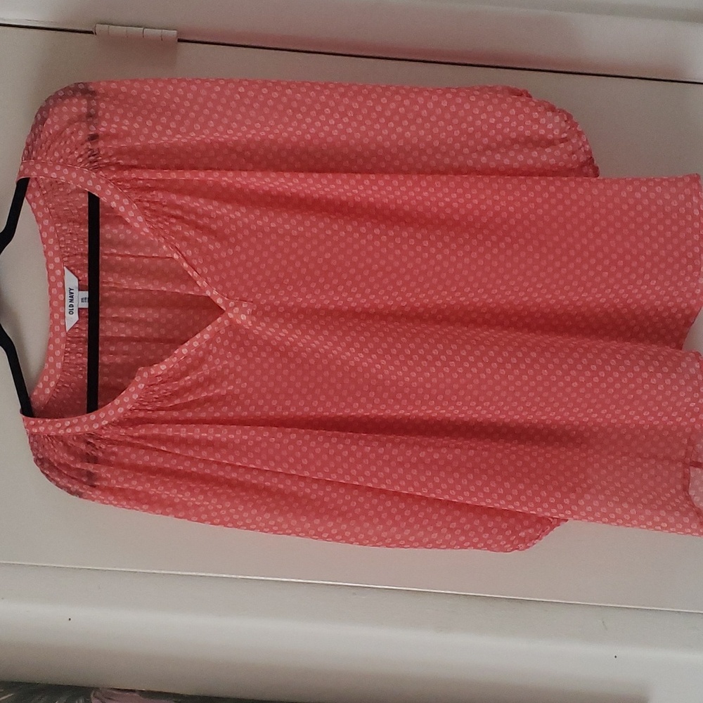 Old Navy (XXL) orange sheer shirt 3/4 sleeves.